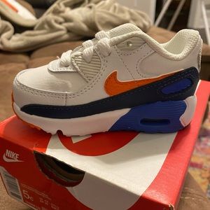 Baby/Toddler Nike Air Max 90. Brand new. Size 5c
